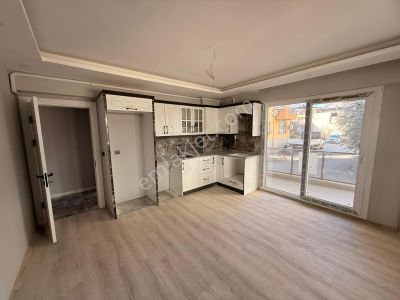 Manisa Alaşehir Alper Gayrimenkulden Yenice Mah.2+1 A.mutfak Doğalgzlı Yeni Bina