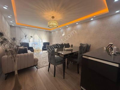 Kariyer'den Kuşcağız'da Çambaşı Cadde Paraleli Yeni Binada 3+1 Ön Cephe Asansörlü Lüx Daire