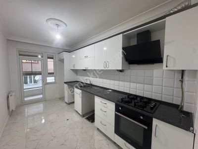 Rba Dan Emek Mahallesinde Satılık 2+1 Daire