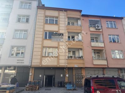 Century21 'den Bahçelievler Mah Muhteşem Konum Fırsat Daire