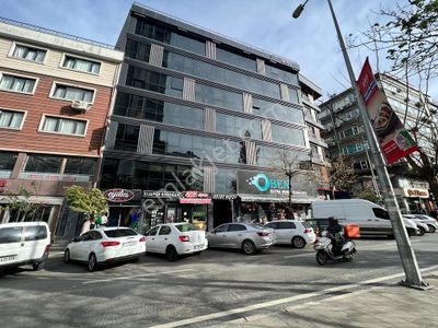 Mecidiyeköy Metro Metrobüse Yakın Kullanıma Hazır Satılık Ofis