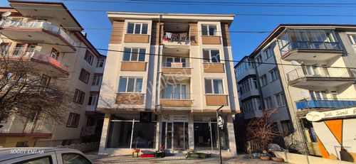 Mfç Mah Yeni Hamburger Kavşağı Kiralık 3+1