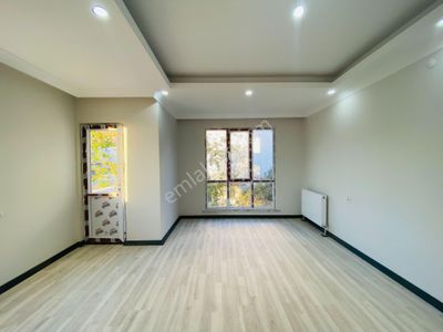 Güven'den Kapaklı'da Caddeye,servislere Yakın Ara Kat 2+1 Daire