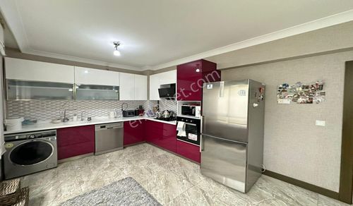 Ufuktepe Sitede Teras Balkonlu Kök Tapu Spor Salonlu Yeni Bina