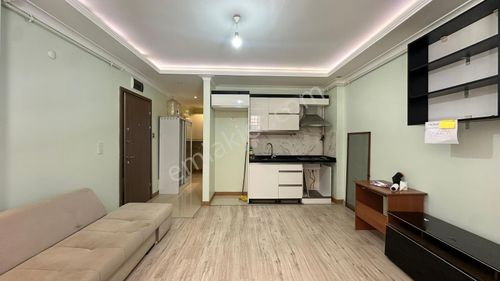 Başokur'dan Bahçelievler Çobançeşme,de Yeni Bina Kiralık 1+1