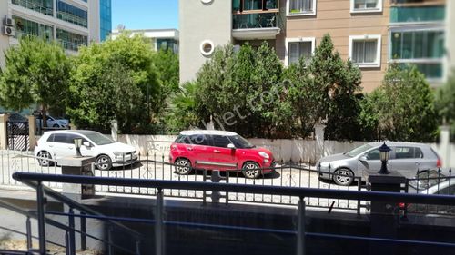 Buca Dokuz Eylül Üniversite Yakını 1+1 Satılık Daire