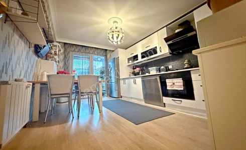 Atapark'ta E.banyolu Genç Binada Full+full Yapılı 145 M2 3+1 Daire!