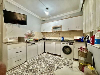 Yükselden Edremitte 'k.mutfak D.gazlı Ebv. Banyolu' 2+1 Satılık Müstakil Ev