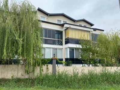 Göle 300 Mt Sıfır Eşyalı 1+1 Daire