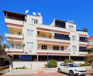 Mükemmel Lokasyonda Ön Cephe Çok Ferah 3+1 Arakat Daire