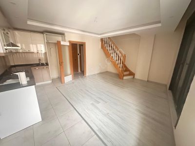 Çeliktepe'de Metroya 7dk, 2+1,75 M2, Temiz, Dubleks Daire