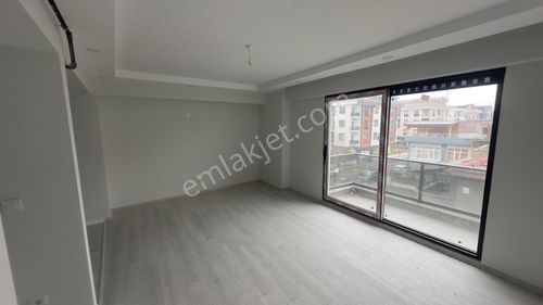 İsmet Paşa Mahallesinde Sıfır Satılık 2+1 Daire