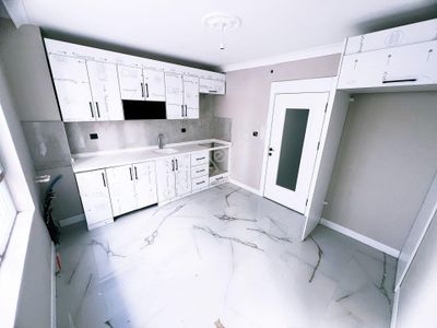 Cihandan Şehitkubilay Da Estergon Cadde Yakını Satlık Sıfır 2+1