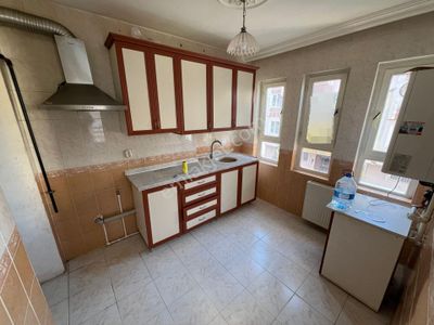 Kanuni Mahallesi'nde Kat Konumunda 2+1 Daire!