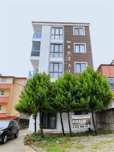 *acil Kiralık* Körfez Tramwaya Ulaşıma Ve Sahile Çok Yakın