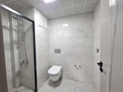 Sincan'da Sıfır, Ebeveyn Banyolu,çift Asansörlü, 2+1 Daire