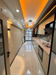 Sincan Akşemsettin'de Yüksek Giriş (altta Daire) Geniş Full Yapılı Ultralüx 3+1 Mükemmel Konumda