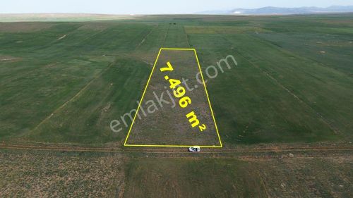 Konya / Akören / Orhaniye Mahallesinde 7.496 M² Müstakil Tapulu Tarla