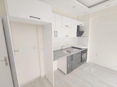 🟢🟣edremit'te Ebeveyn Banyolu Arakat Geniş 1+1 Daire Fırsatı