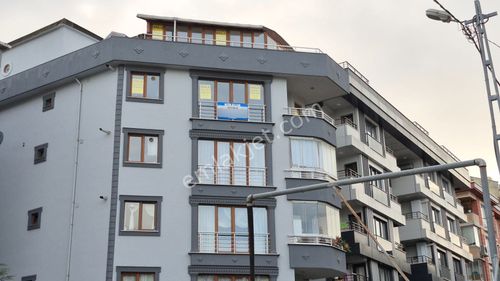 Üsküdar Ferah Mah 4+1 + Teras Kiralık Dubleks Daire Enta Emlak