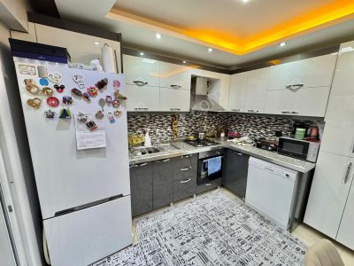 🏡muradiye Mahallesi 🏡 ✅2+1 900m2 5 Katlının Yüksek Zemini ❇️kapalı Mutfak Petek Kombili