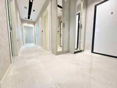 Çok_acil _keçiören'de_kat_konumlu_sıfır_cadde_yanı_3+1_daire_