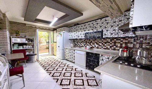 Kanuni Genç Osman Lisesi Yakını 3+1 Girişkat Konumunda Yeni Bina