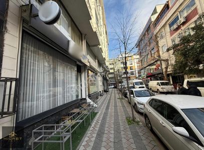 Hicret'den Caddeye Yakın 150 M² 3 Katlı Kiralık Dükkan