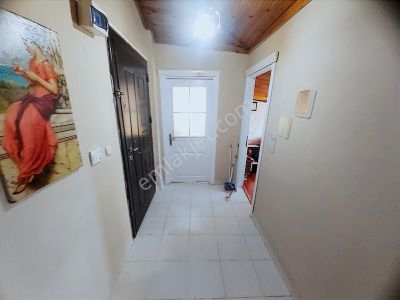 Harika Lokasyon Metroya Yakın Fuul Eşyalı Genç Binada 2+1çatkatı