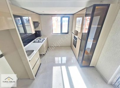 Vural Emlaktan 3+1 Ara Katta%50 Kredi Limitli Yerden Isıtmalı