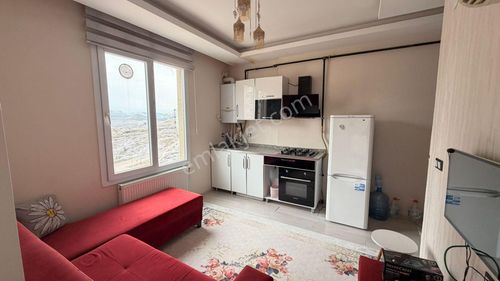 Barak Emlak'tan Merkezi Konumda Kiralık 1+1 Eşyalı Daire