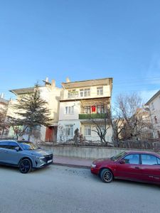 Emrah Çiftci'den Selçuklu Sancak Mah.sancaktepe Parkı Yanı Kiralık 3+1 Kombili Daire