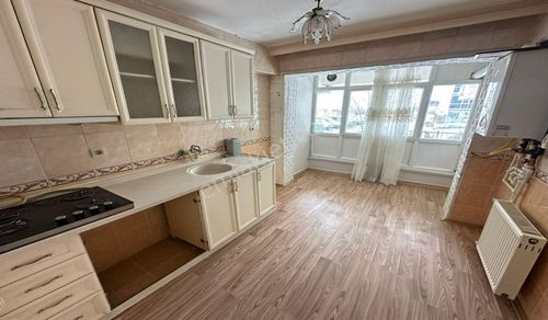 Ufuktepe Şel Benzinlik Yakını 3+1 Altında Daire Var Acill