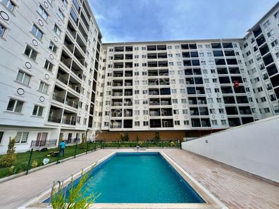 ꧁akçay Ay Emlaktan꧂kadıköy'de Dağ Ve Deniz Manzaralı Yüzme Havuzlu Türk Hamamlı Satılık 2+1 Daire