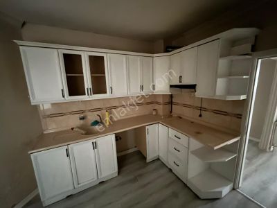 Es-as'tan Sincan Akşemsettin Mah.de 3+1gömüsüz Yapılı Bahçe Katı