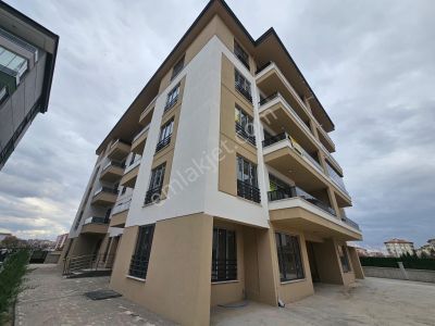 Emirgazi’de Oturumluk Ve Yatırımlık 3+1