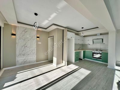 ꧁ay Emlaktan꧂akçay Merkezde Ön Cephe Arakat Denize 300 Mt Muhteşem Konumlu Satılık 2+1 Daire