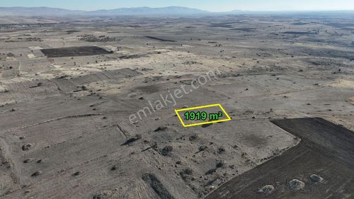 Konya / Akören / Tülce Mahallesinde 1.919 M² Müstakil Tapulu Tarla