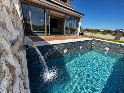 🛑🛑aktif'ten Satılık Lüx 5+1 Havuzlu Giyinme Odalı Akıllı Villa