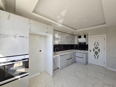 Selahaddin Eyyübi Mah. İşyapar'dan Satılık 3+1 160 M2 Sıfır Daire