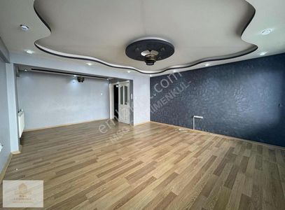 Msg'den Polat Cadde Paralelinde 4+1 - Çift Balkonlu 175 M2 Daire