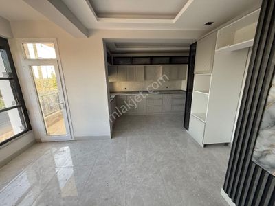 Siverek Caddesi Bağcılar 3.5+1 Sıfır Daire (3 Ay Sonra Teslim