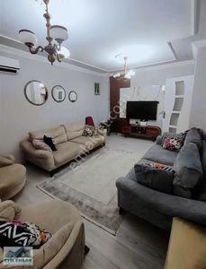 Salihli Satılık 3+1 Daire Gürsel Caddesi Üzeri