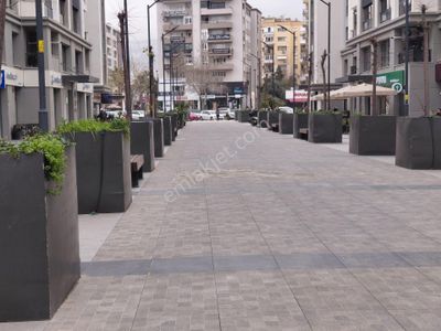 İşlek Noktada Altın Değerinde Devren Satılık Burger Ve Pizza Salonu