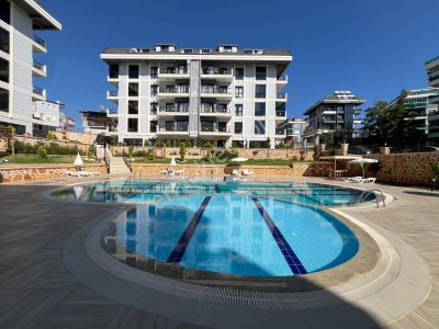 Alanya Obada Satılık 4+1 Site İçi Havuzlu Lüks Dubleks Daire