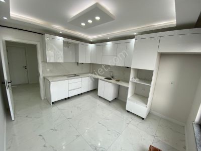 Elmastan Satılık – 71 Evler Mahallesi’nde Lüks 3+1 Daire