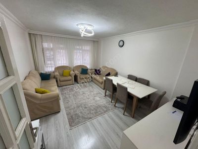 Yunus Emre Cad. Yakını Öney Sokak'da Giriş Kat Ön Cephe 2+1