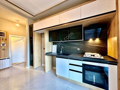 ꧁ay Emlaktan꧂altınkum'da Arakat Muhteşem Tasarım Yerden Isıtmalı Kapalı Balkonlu Satılık 1+1 Daire