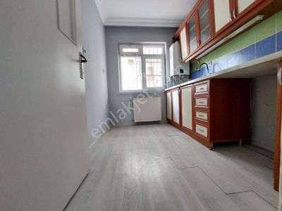 Kazım Karabekir Mah Satılık_2+1 İskanli_caddeye Yakın_boş Daire
