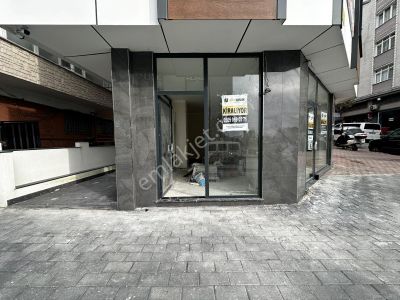 Bahçelievler Mithatpaşa Caddesinde Kiralık Depolu Dükkan, İş Yeri